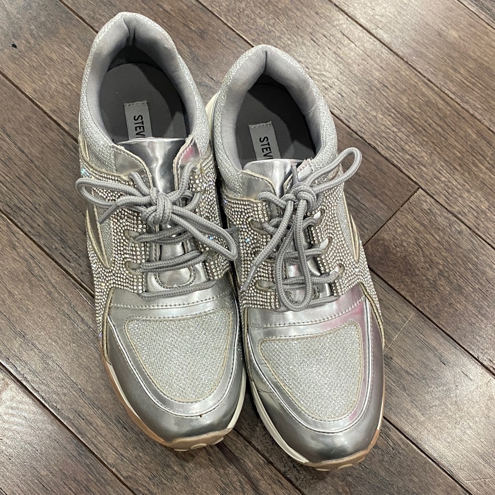 Steve Madden Metallic Silver Women's Sneakers